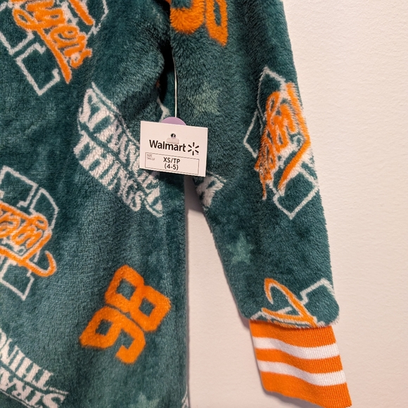 Boys Pajamas Stranger Things - Picture 2 of 4